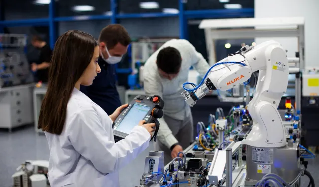 GUHEM’in çevrimiçi uzay programına 70 bin öğrenci katıldı