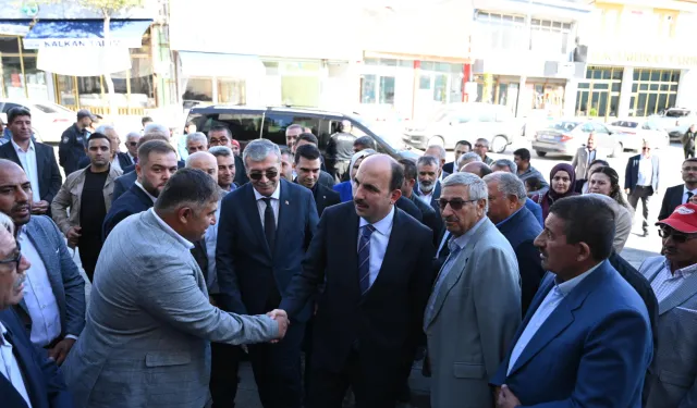 İbrahim Altay vatandaşın sorunlarını dinledi