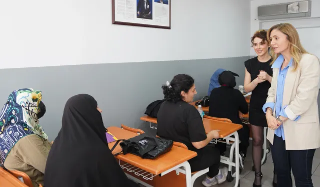 İstanbul Beylikdüzü'nde okuma-yazma kursunda yeni dönem