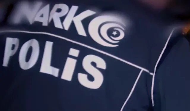 İstanbul'da zehir operasyonu! 1 milyon uyuşturucu hap ele geçirildi