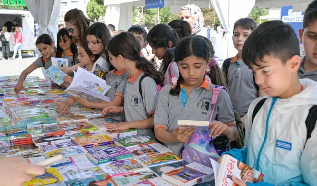 İZKİTAP ve İzmir Uluslararası Edebiyat Festivali başlıyor