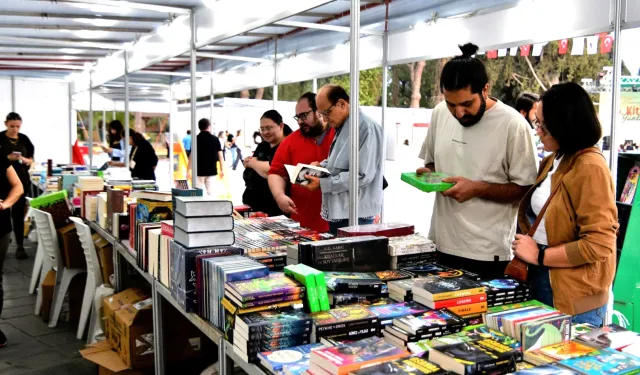 İzmir Bornova’da kitapla dolu 10 gün