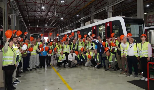 İzmir ile İsveç arasında 30 yıllık 'metro' dostluğu şapka çıkarttı!