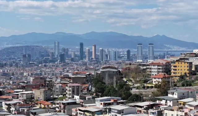 İzmir'de zemin araştırmaları için 32 bin deney yapıldı