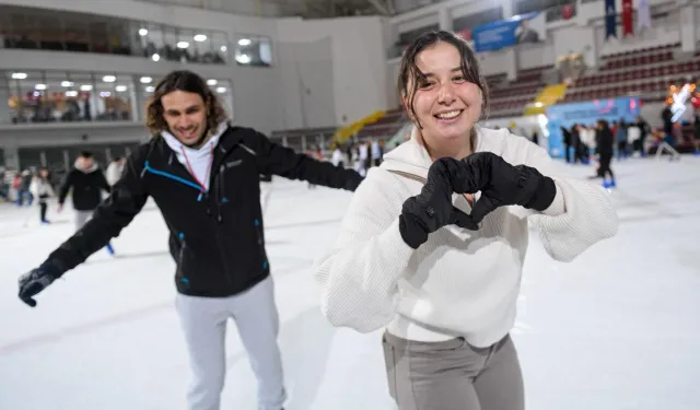 İzmir’in buz pisti yeni döneme hazır