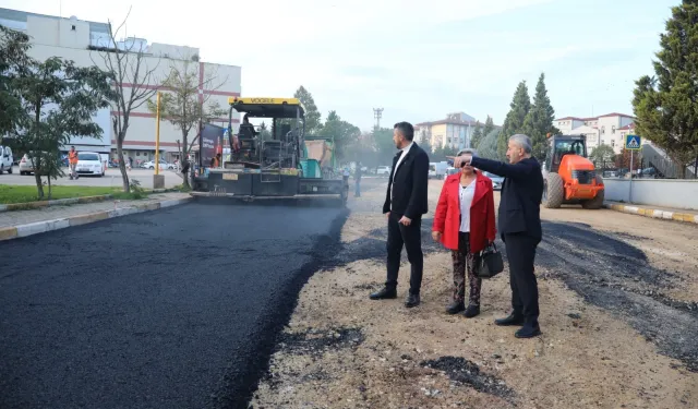 İzmit'te Yahya Kaptan'da asfalt hamlesi