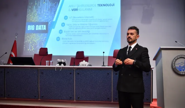 Kayseri Büyükşehir dijitalde 22 şehir arasına girdi