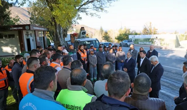 Kayseri Talas Belediyesi 'yukarı' çıktı