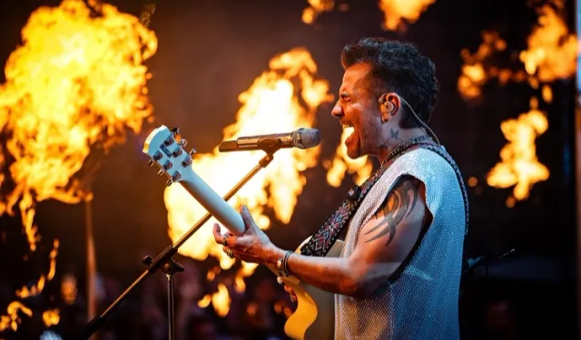 Kenan Doğulu Başkent'i salladı