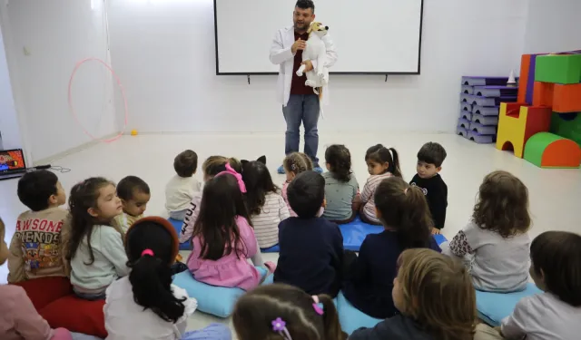 Kocaeli İzmit Belediyesinden miniklere hayvan dostu eğitim programı 