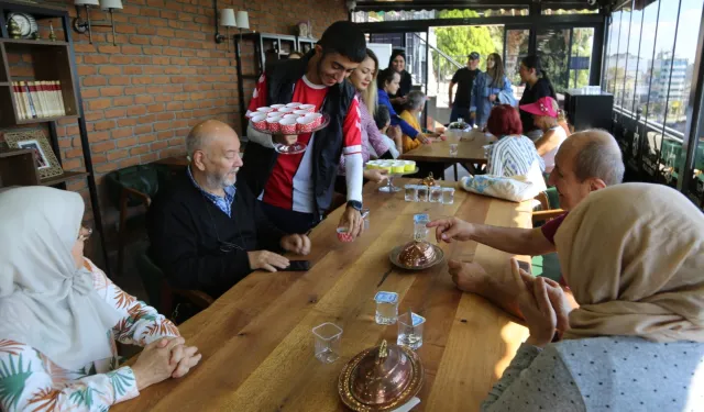 Kocaeli'de Yaşlılar Günü’ne özel kutlama