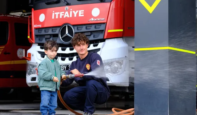 Kocaelili minikler itfaiyecilik mesleğini yakından tanıdı