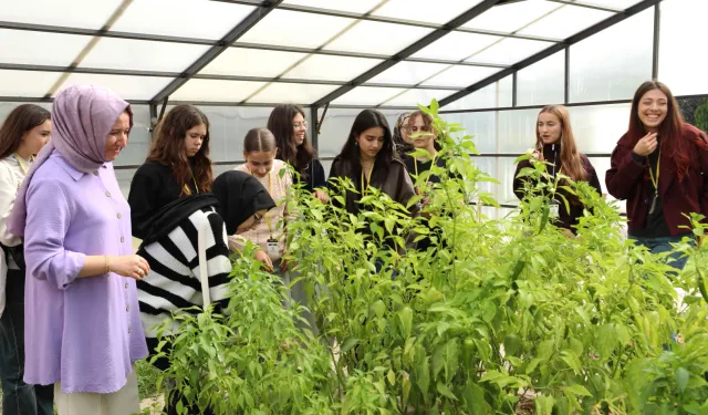 Konya Karatay Tabiat Mektebi’nde uluslararası doğa deneyimi