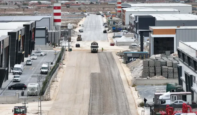 Konya Karatay'da asfalt çalışmaları sürüyor
