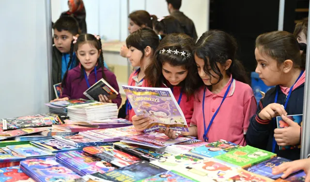 Konya’da kitapla buluşma sürüyor