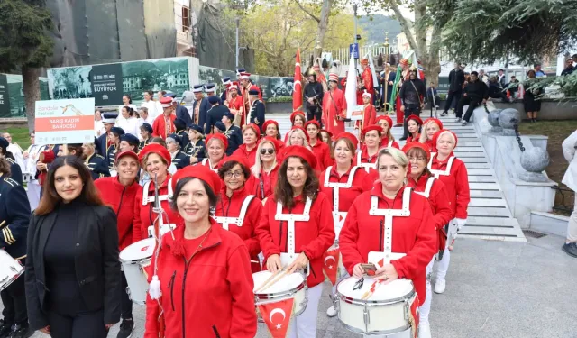 Kültürlerin ritmi Bursa'da Bandolar Festivali'nde yankılandı