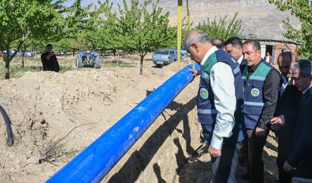 Malatya tarımsal sulama altyapısı için boru dağıtıyor
