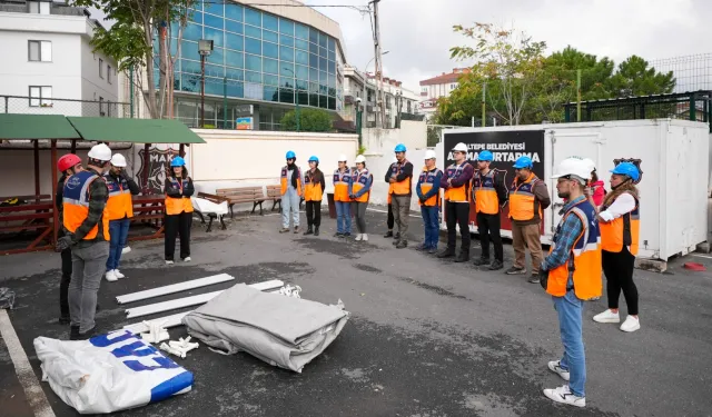 Maltepe’de afetlere müdahale için gönüllü seferberliği