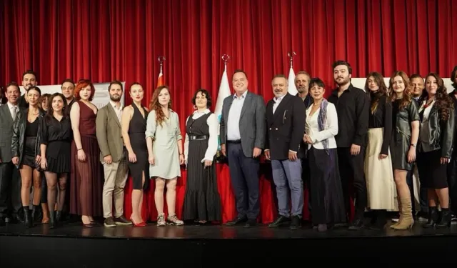 Manisa’da tiyatro sezonu Shakespeare’le açılıyor