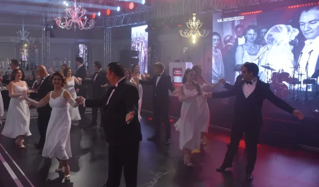 MARSİFED’ten Cumhuriyet’in 102. yılına yakışır kutlama