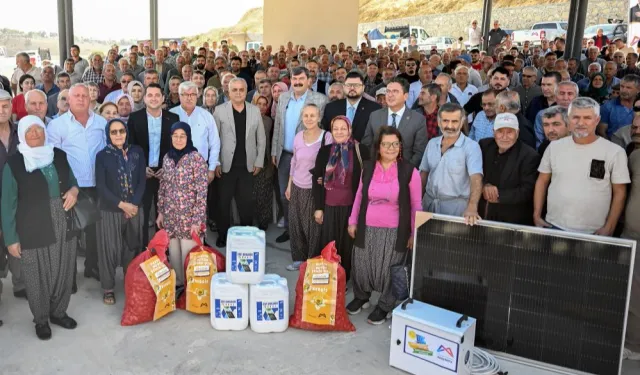 Mersin Büyükşehir’den çiftçiye üçlü destek