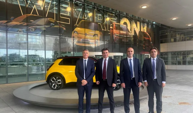 OYAK ve Renault Group’tan güçlü iş birliği... 2026’da Bursa’da yeni modeller üretilecek