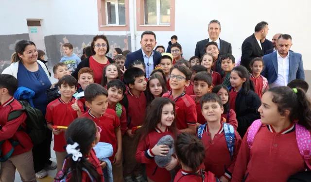 Rasim Arı’dan Sınıf Başkanı Eymen Ekinci’ye ziyaret