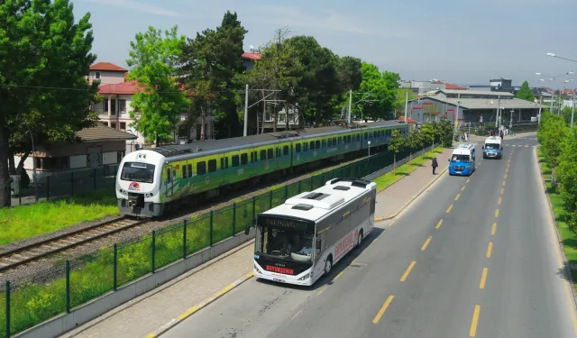 Sakarya Büyükşehir’den toplu taşımaya takviye