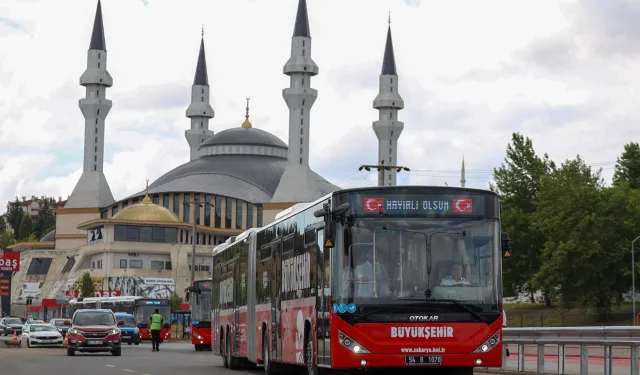 Sakarya'da toplu taşımada öğrencilerin tercihi Büyükşehir... Aylık kullanım verileri açıklandı