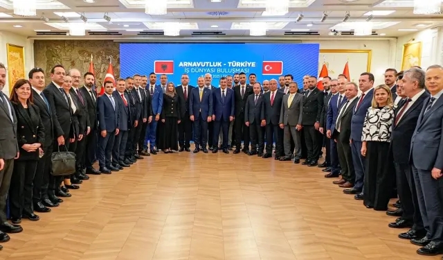 Türkiye-Arnavutluk iş dünyası Tiran’da buluştu
