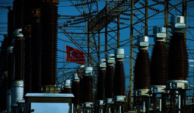 Türkiye’nin elektrik omurgası güçleniyor... 30 milyar dolarlık yatırımla yeni dönem