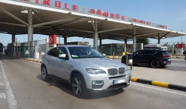 Yabancı plakalı taşıtlara idari para cezalarının tahsiline yeni yönetmelik... Önce öde, sonra geç!