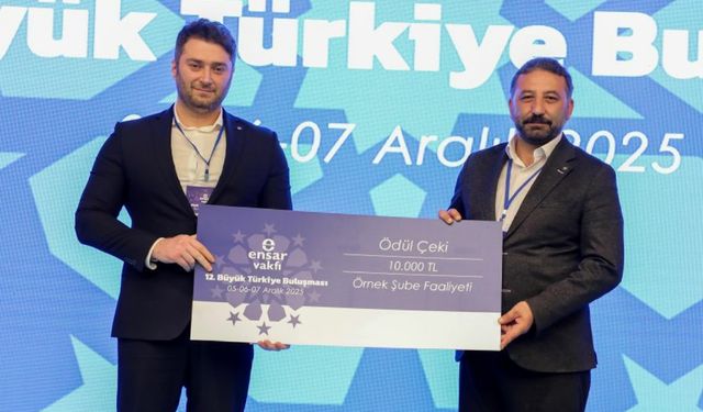 Ensar Vakfı Bayburt Şubesine anlamlı ödül