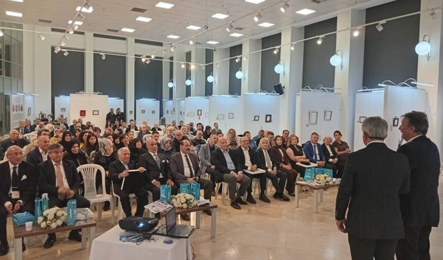 7.Uluslararası Nizamettin Kutlu Kültür Sanat Ödülleri sahiplerini buldu
