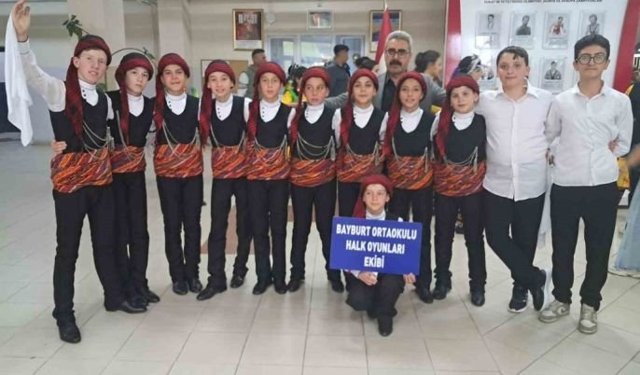 Bayburt Ortaokulu, Türkiye halk oyunları finallerinde beşinci oldu