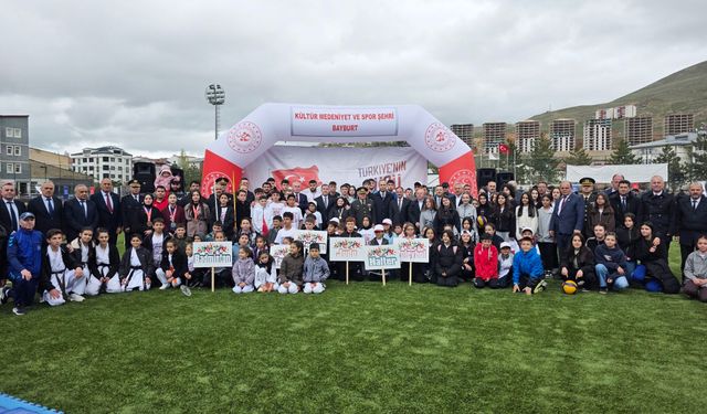 Bayburt’ta 19 Mayıs Coşkusu