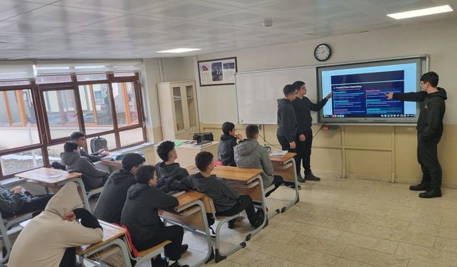 BAYBURT LİSESİNDEN “ULUSLARARASI E-TWİNNİNG PROJESİ” BAŞARISI