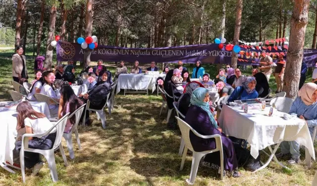 Bayburt’ta Koruyucu Aileler ve Çocuklar Piknikte Buluştu