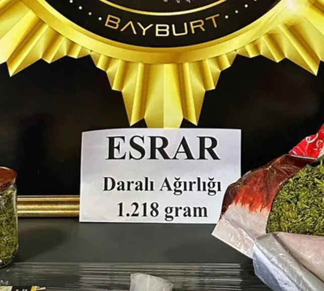 Bayburt’ta 1 Kilo 218 Gram Esrar Ele Geçirildi!
