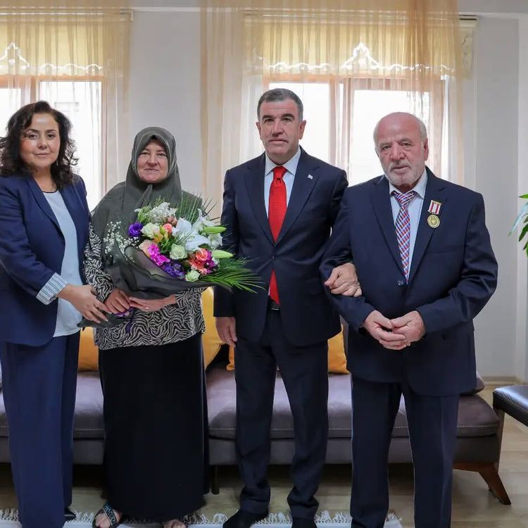 Bayburt Valisi Mustafa Eldivan'dan Gazilere Vefa Ziyareti