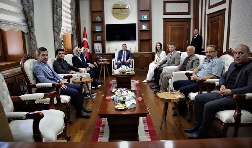 Bayburt Valiliğine atanan Mustafa Eldivan’a ziyaretler devam ediyor
