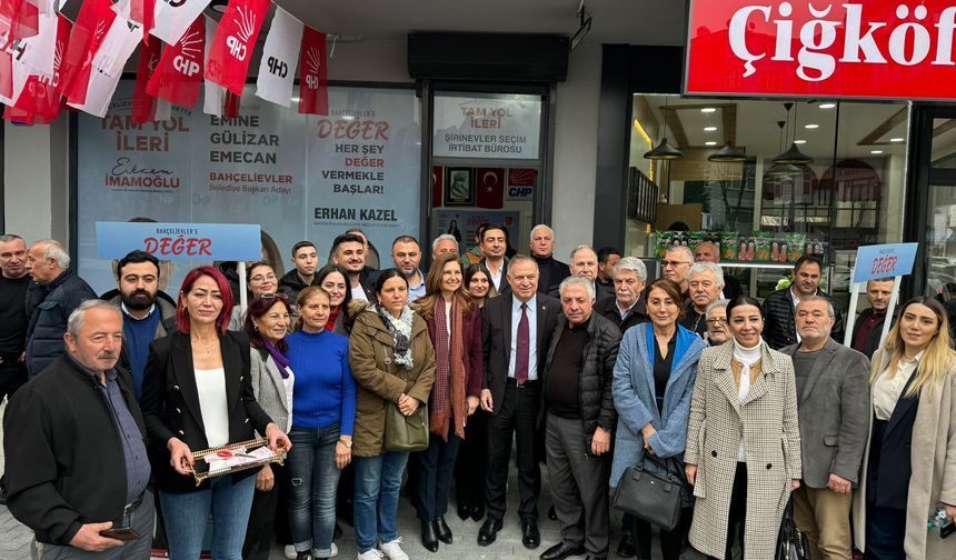 CHP Genel Başkan Yardımcısı Gökhan Zeybek Bahçelievler’de seçim ofisi açılışına katıldı.