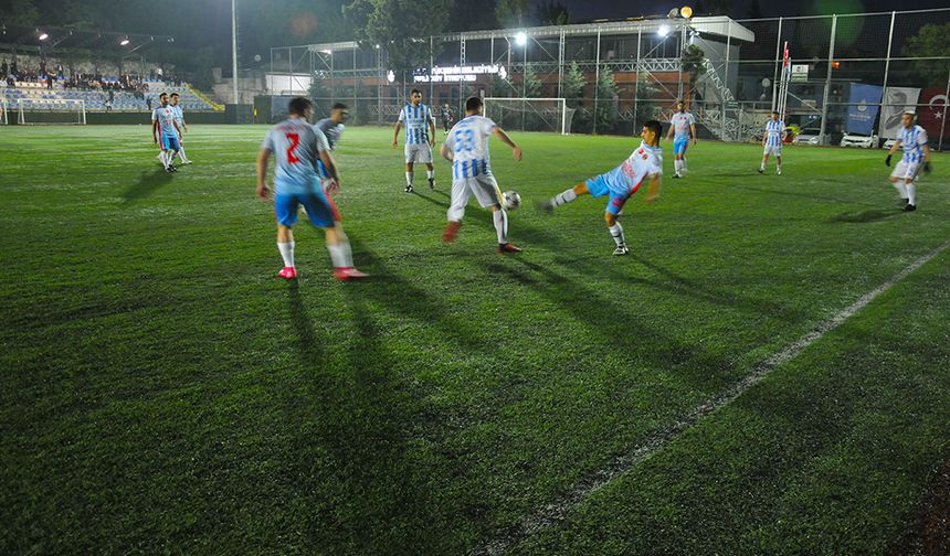 Köyler arası Futbol Turnuvası, Tomlacık-Sırakayalar maçı