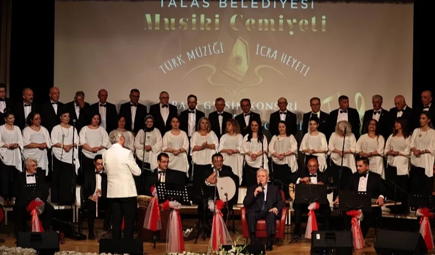 Kayseri Talas'ta Kürdilihicazkar gecesi