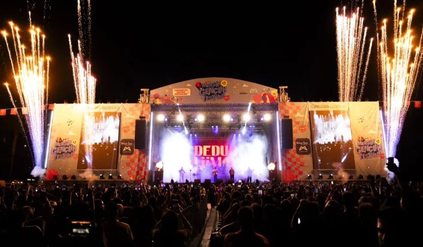 4. ‘Mersin Gençlik Festivali’ doludizgin başladı