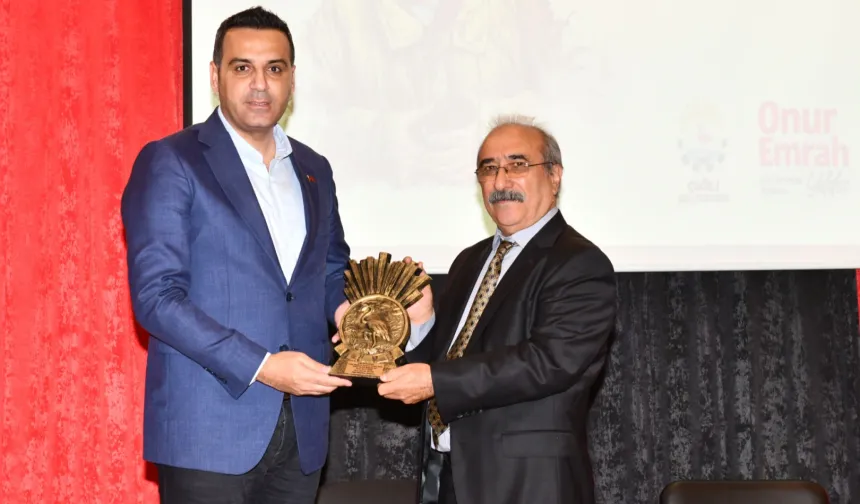 Çiğli'de Fakir Baykurt Roman Yarışması 6. kez sahibini buldu