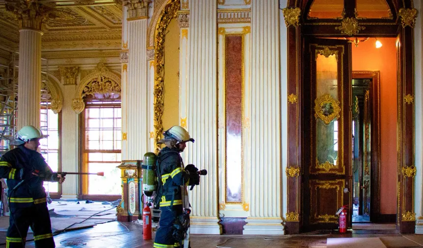 Dolmabahçe Sarayı’nda gerçekçi yangın tatbikatı!