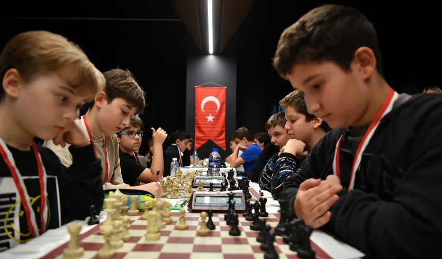 İstanbul Beylikdüzü’nde 29 Ekim’e özel satranç turnuvası