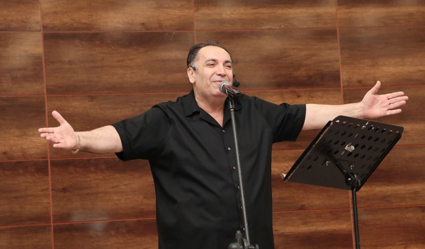 Faruk Sofuoğlu Bayburtluları Geçmişe Yolculuğa Çıkardı