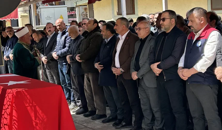 Okul saldırısında hayatını kaybedenler için gıyabi cenaze namazı